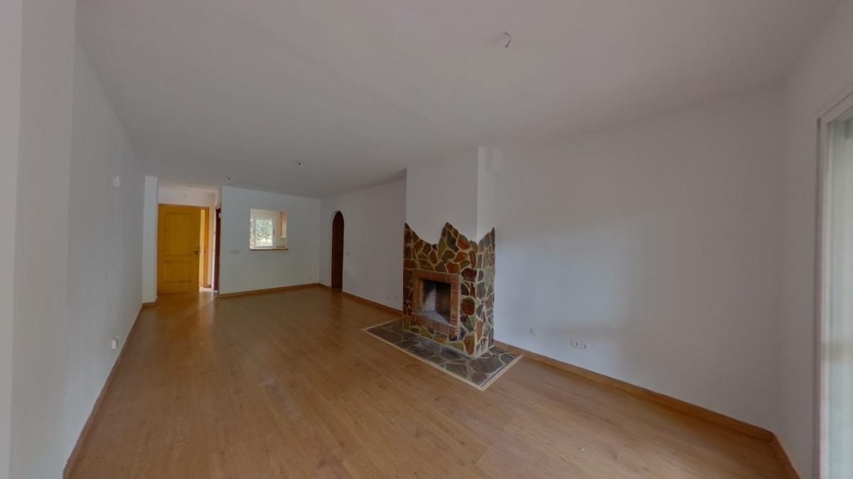 Calahonda - Piso Planta Baja, 1 Dormitorio, Terraza y Jardín Privado — Foto 4