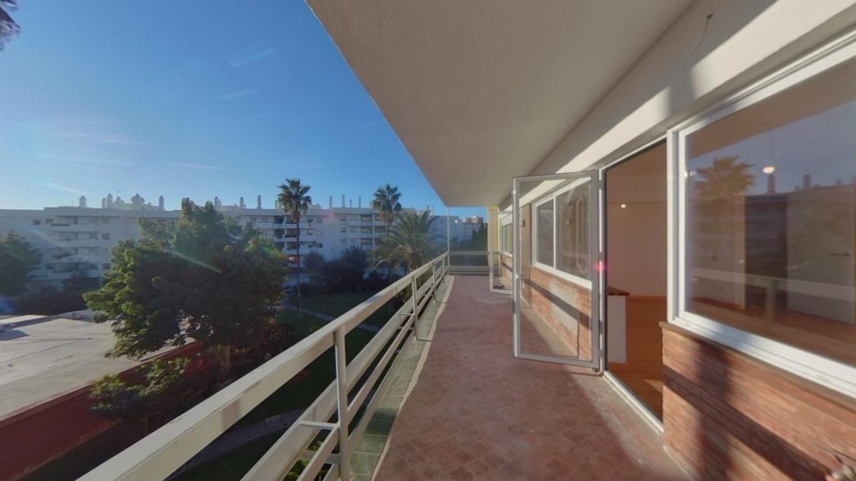 Torremolinos - Piso, 4 Dormitorios, A Pocos Pasos del Mar — Foto 28