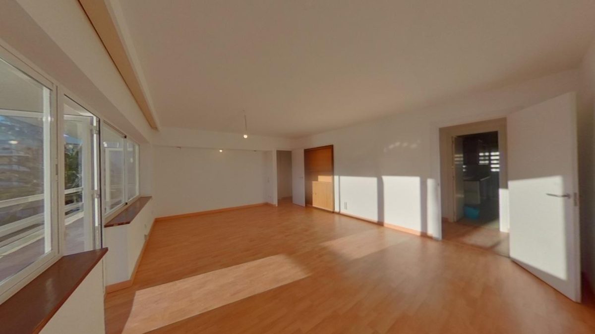 Torremolinos - Piso, 4 Dormitorios, A Pocos Pasos del Mar — Foto 4