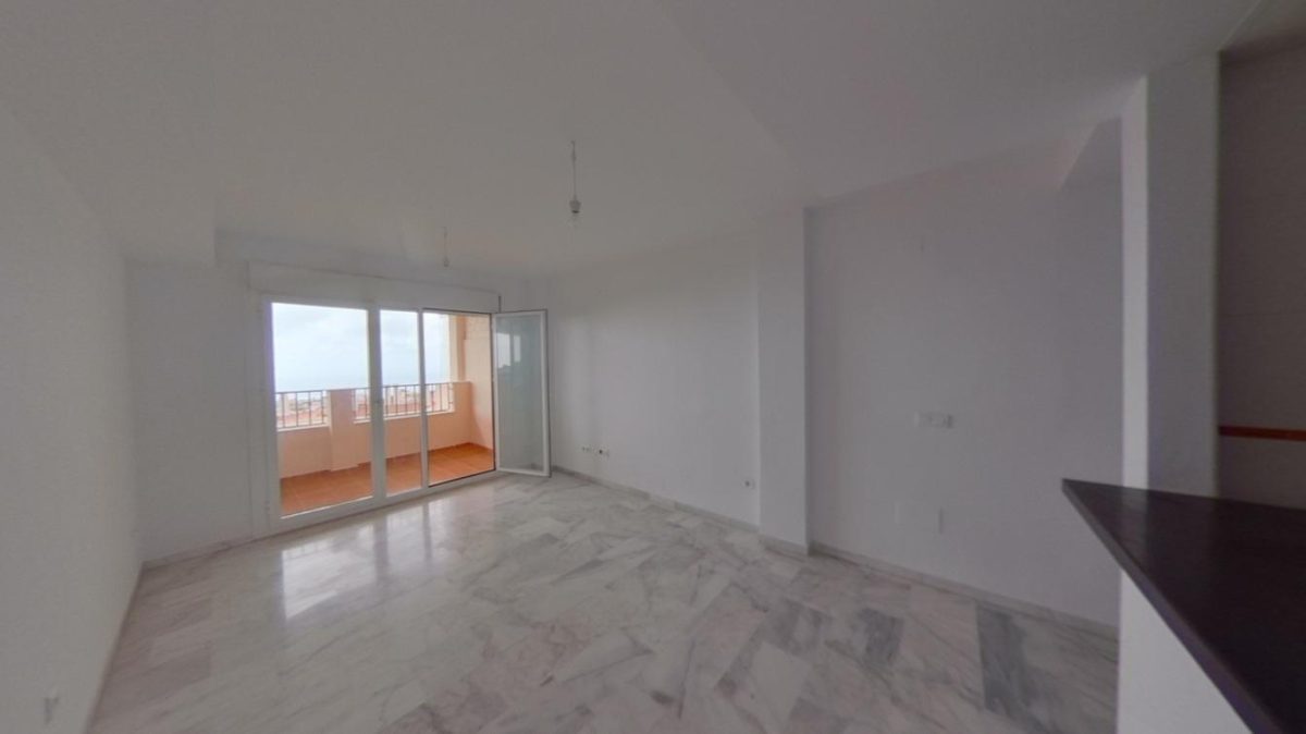 Benalmádena - Piso, 2 Dormitorios, Terraza, Garaje — Foto 3