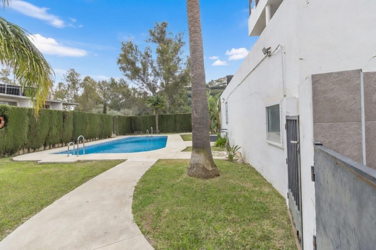 Fabuloso apartamento en planta baja en La Cala Hills, Mijas Costa — Foto 4