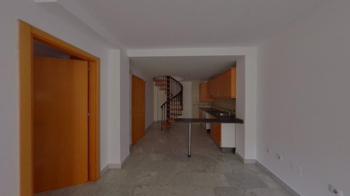 Benalmádena - Ático Dúplex, 2 Dormitorios, Terraza — Foto 6