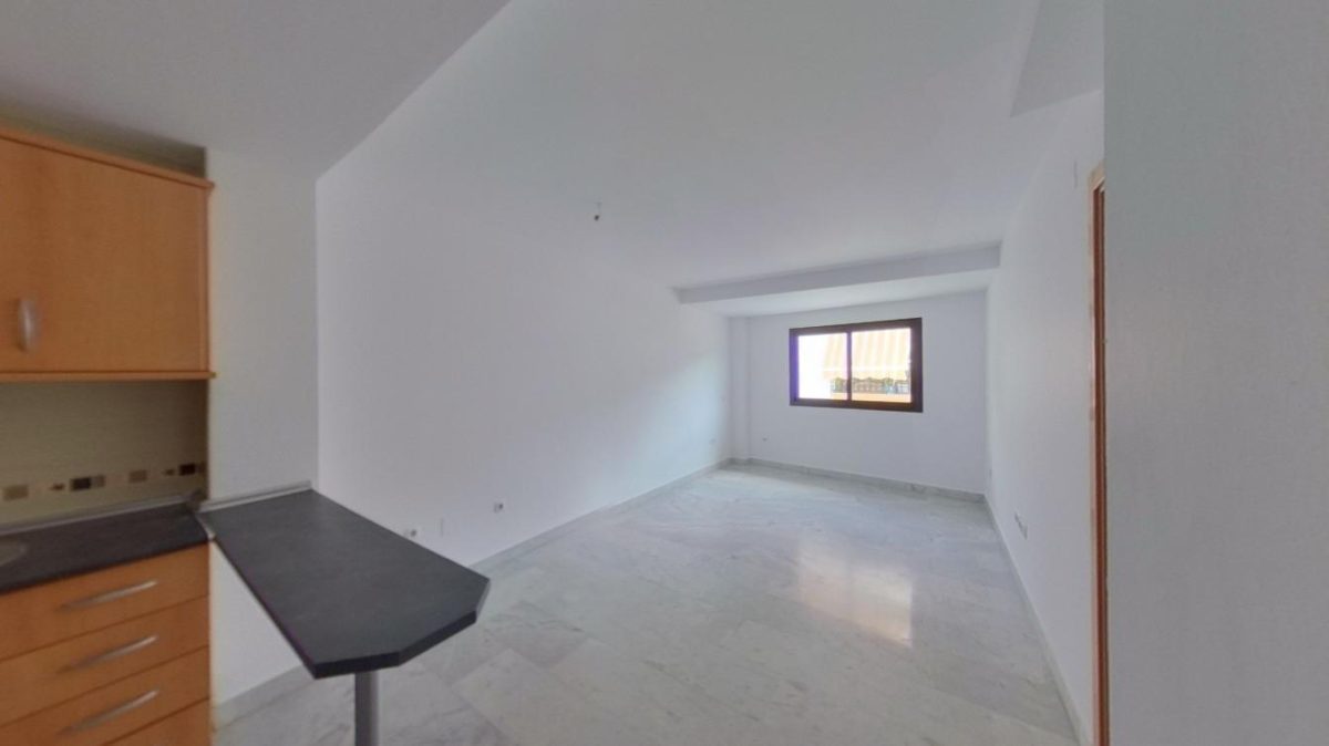 Benalmádena - Ático Dúplex, 2 Dormitorios, Terraza — Foto 2