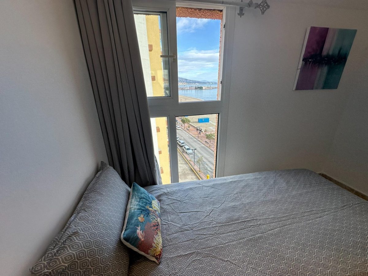 Fuengirola 1ª Línea Playa - Coqueto Apartamento 2 Dormitorios Vistas al Mar y Terraza — Foto 18