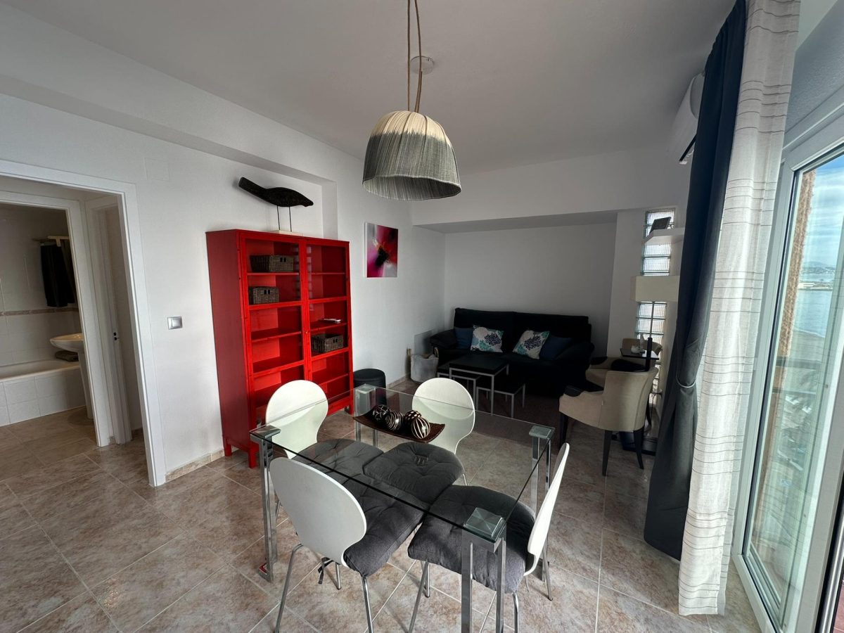 Fuengirola 1ª Línea Playa - Coqueto Apartamento 2 Dormitorios Vistas al Mar y Terraza — Foto 21