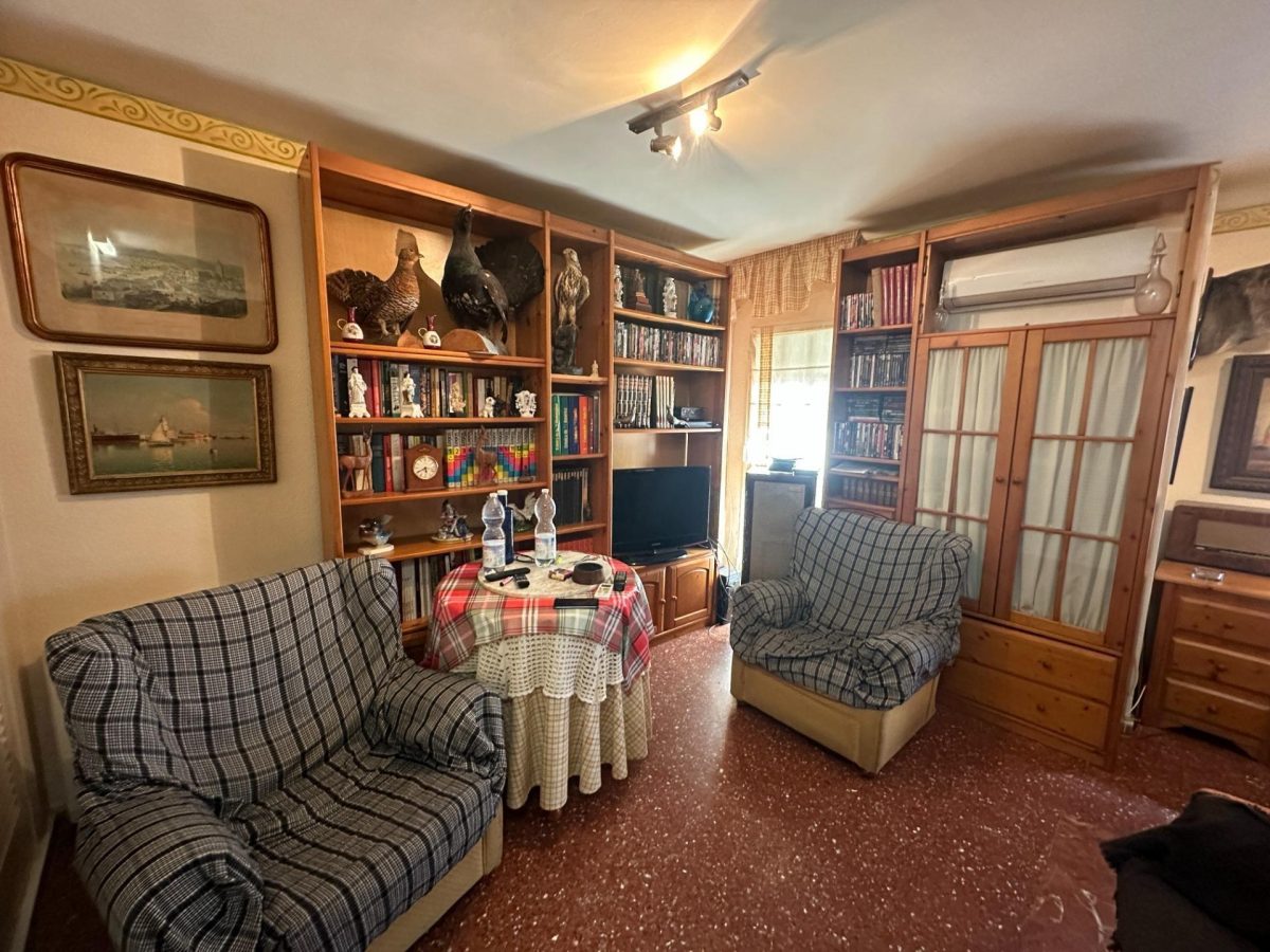 El Coto - Venta Nuda Propiedad - Pareada con Encanto de 3 Dormitorios con Patio de 40 m² y Sótano — Foto 15