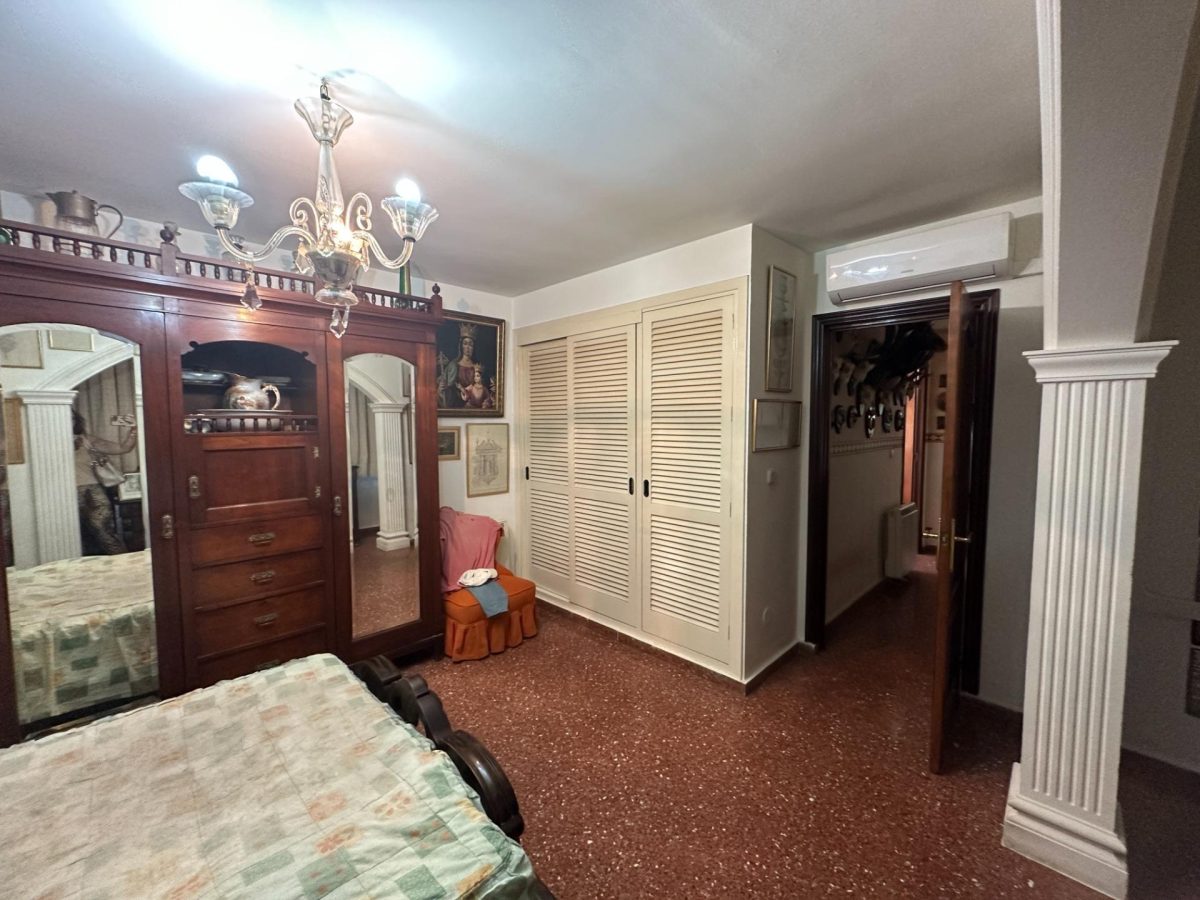 El Coto - Venta Nuda Propiedad - Pareada con Encanto de 3 Dormitorios con Patio de 40 m² y Sótano — Foto 11