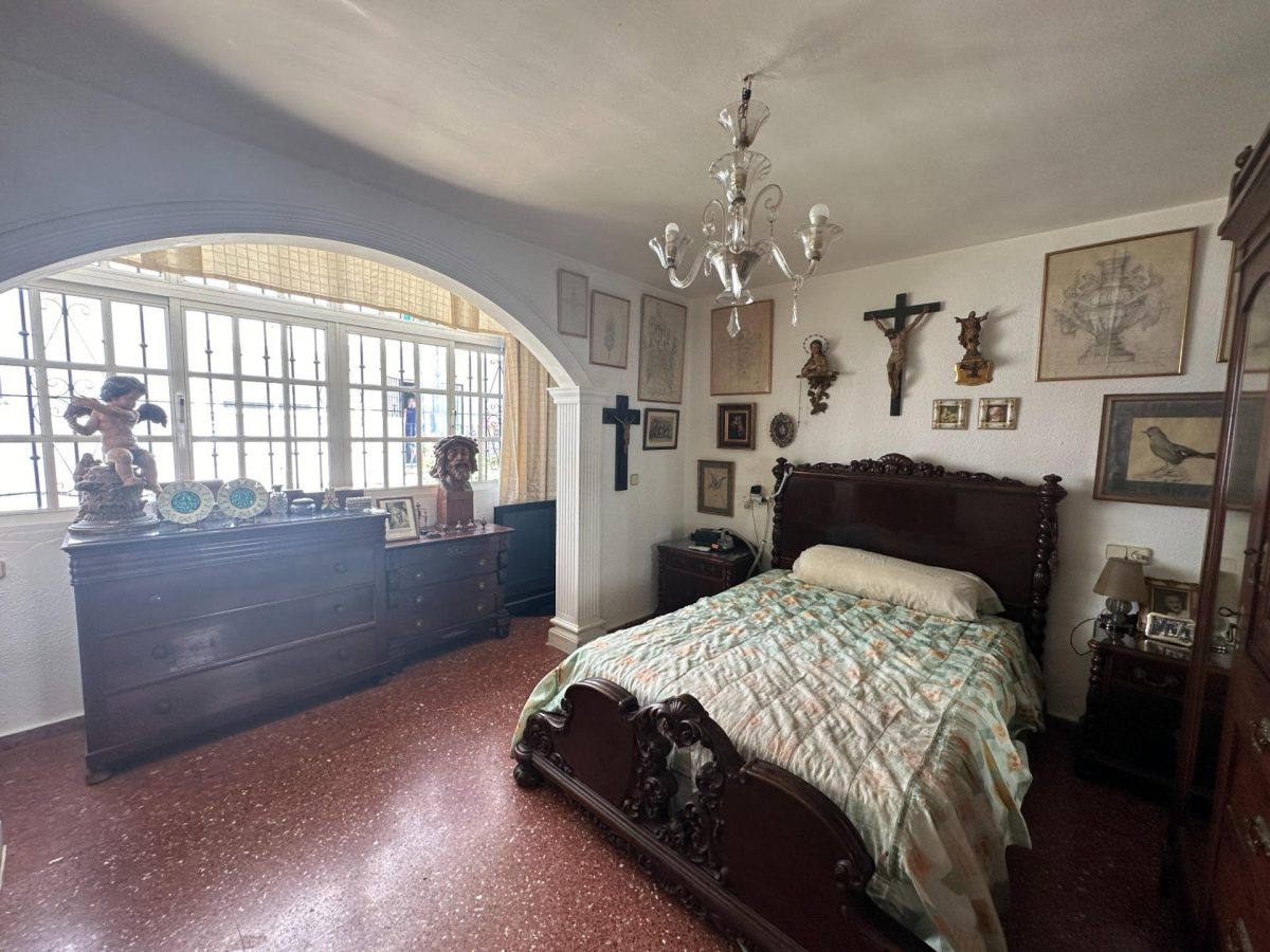 El Coto - Venta Nuda Propiedad - Pareada con Encanto de 3 Dormitorios con Patio de 40 m² y Sótano — Foto 10