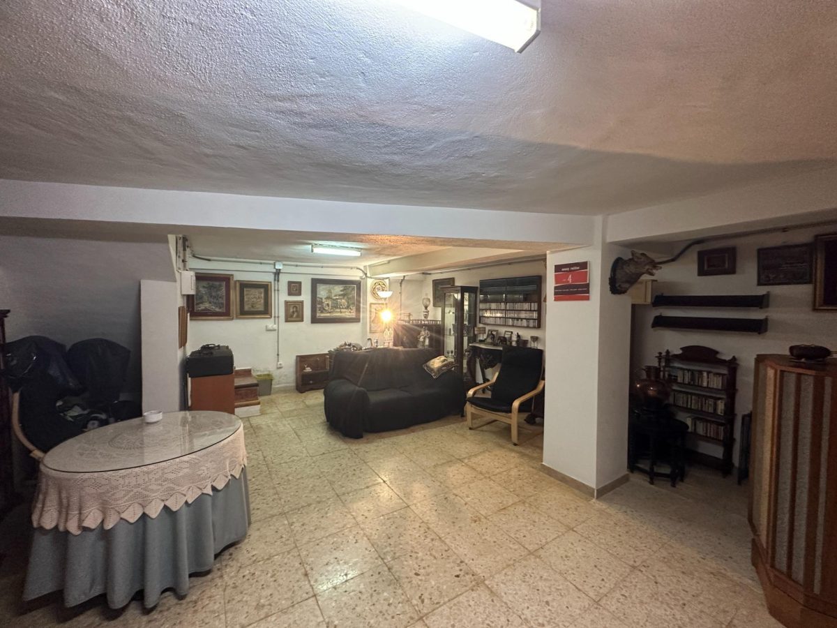 El Coto - Venta Nuda Propiedad - Pareada con Encanto de 3 Dormitorios con Patio de 40 m² y Sótano — Foto 25