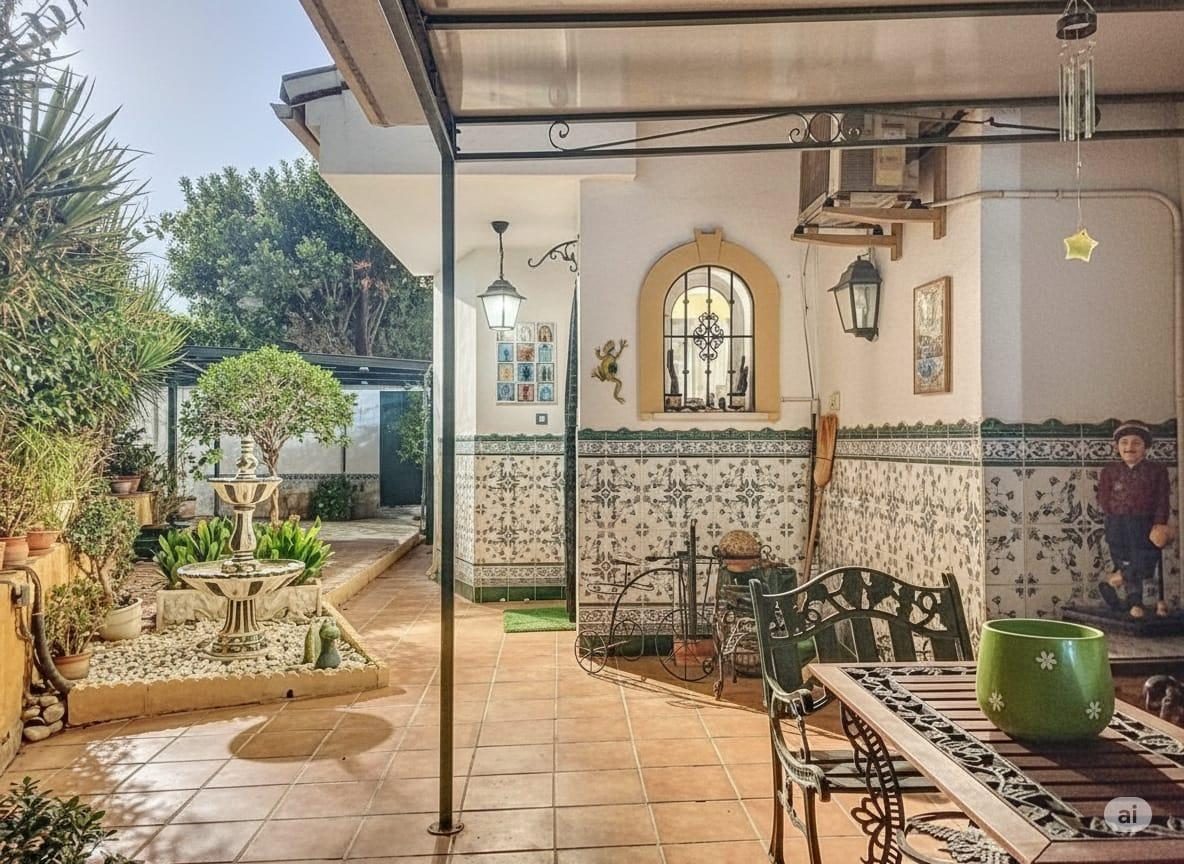 La Sierrezuela - Adosado, 4 Dormitorios, Jardín privado 120m2, Piscina, Garaje 60m2 — Foto 2