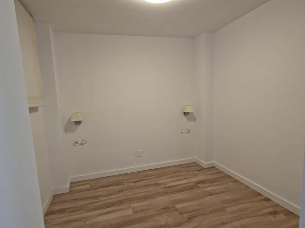 Fuengirola - Planta Baja, 3 Dormitorios, Piscina y Jardín, Garaje — Foto 16