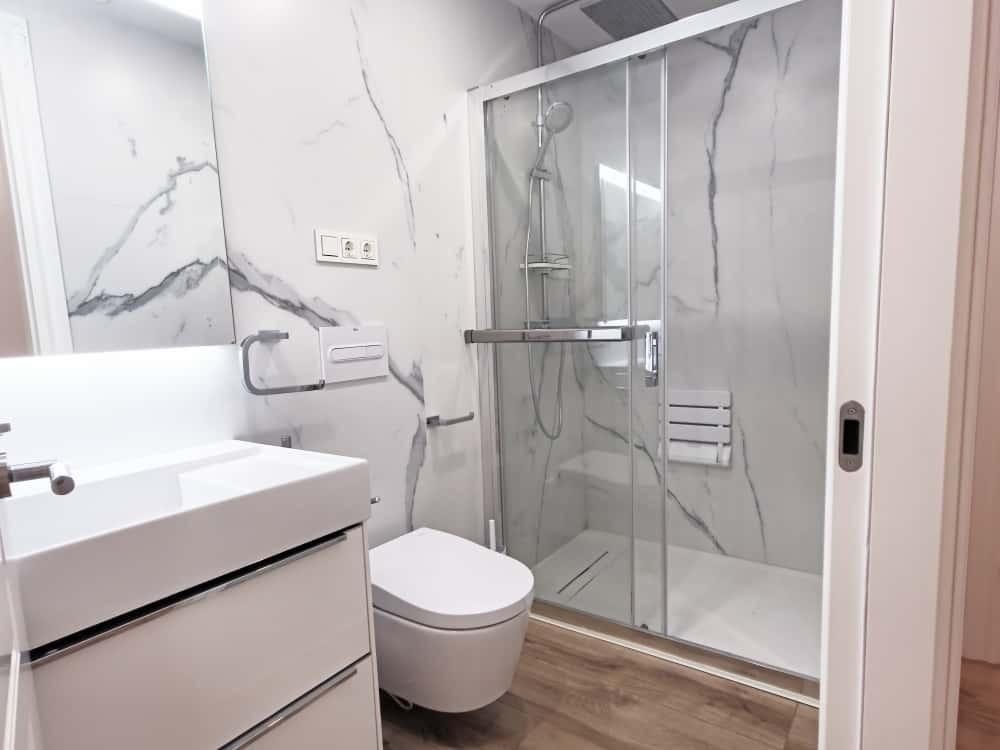 Fuengirola - Planta Baja, 3 Dormitorios, Piscina y Jardín, Garaje — Foto 18