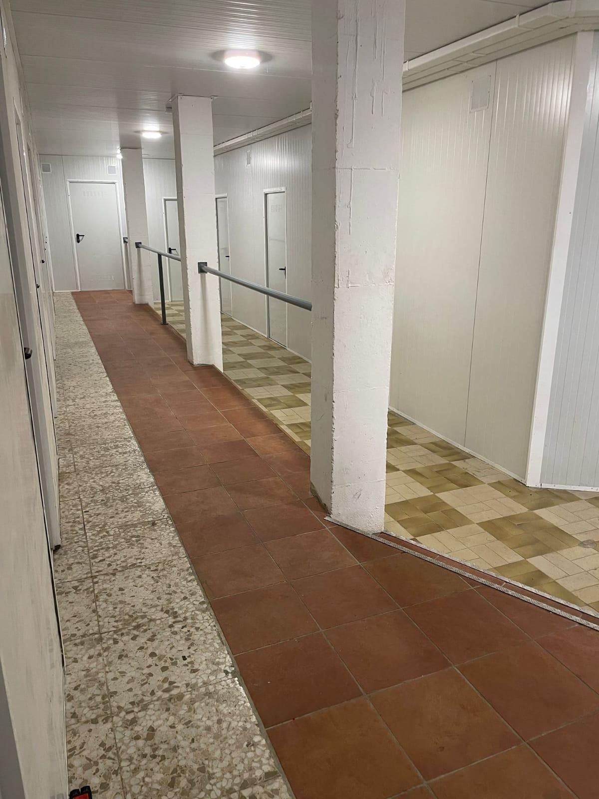 Fuengirola - Local, 26 Trasteros, Pleno Centro — Foto 3