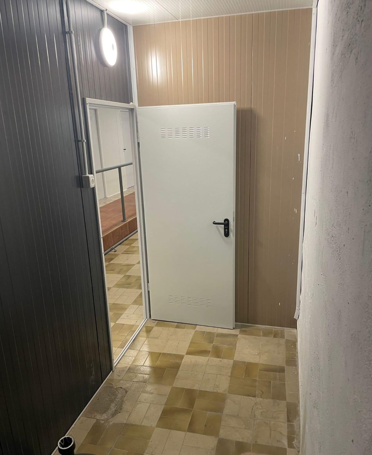 Fuengirola - Local, 26 Trasteros, Pleno Centro — Foto 6