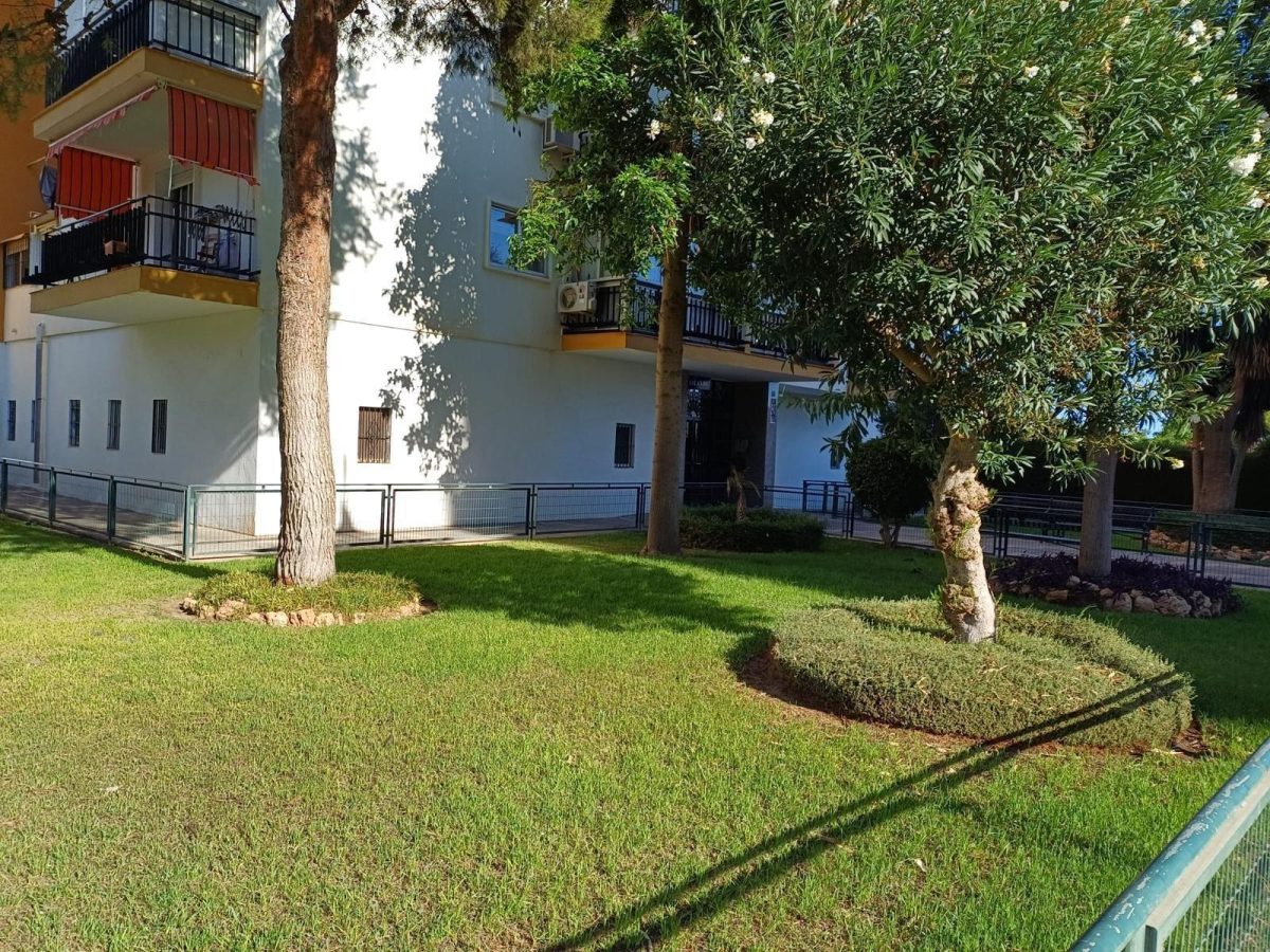 Las Lagunas - Piso, 2 Dormitorios, Terraza, Piscina, Trastero — Foto 18