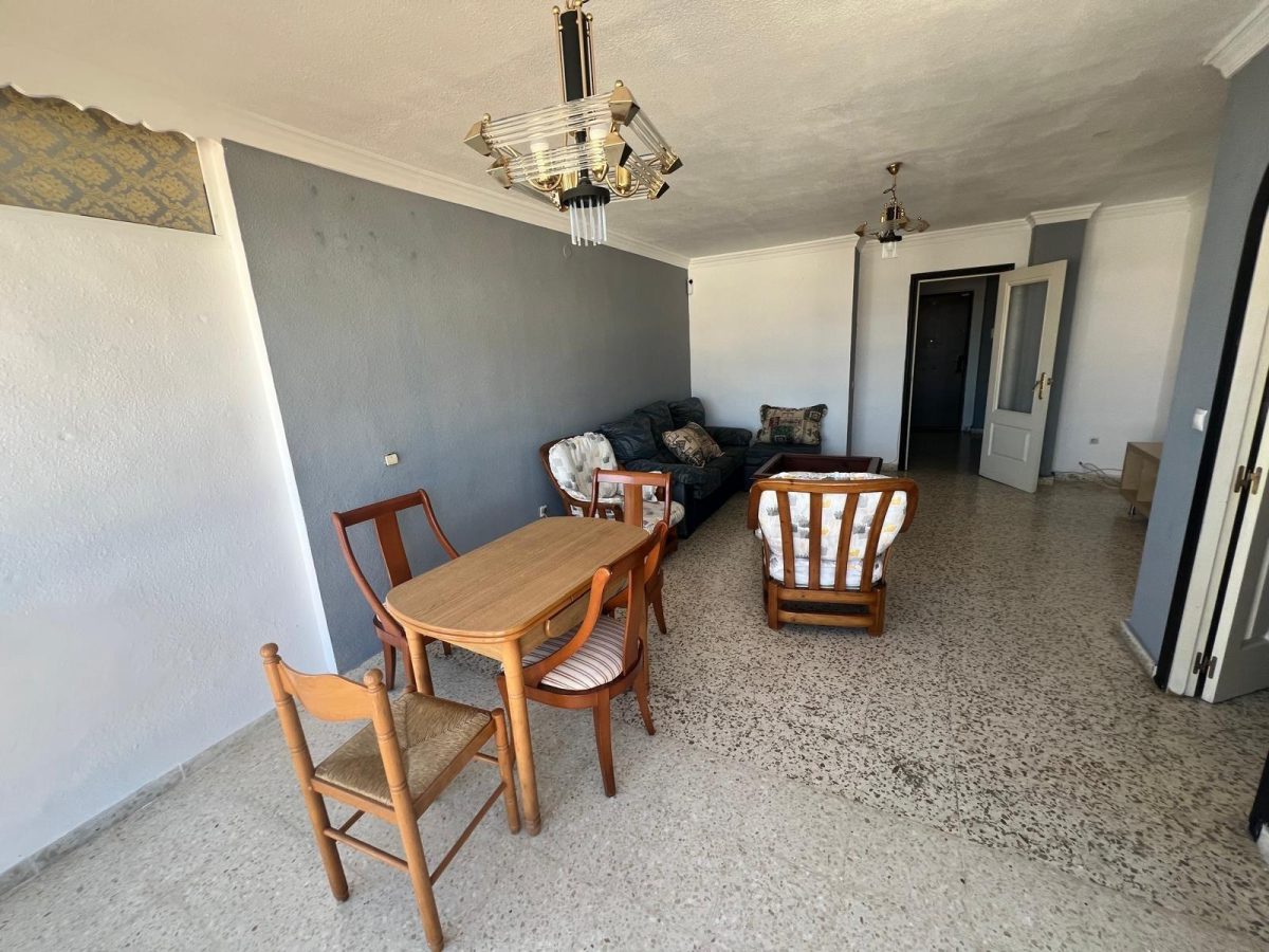Las Lagunas - Piso, 2 Dormitorios, Terraza, Piscina, Trastero — Foto 2