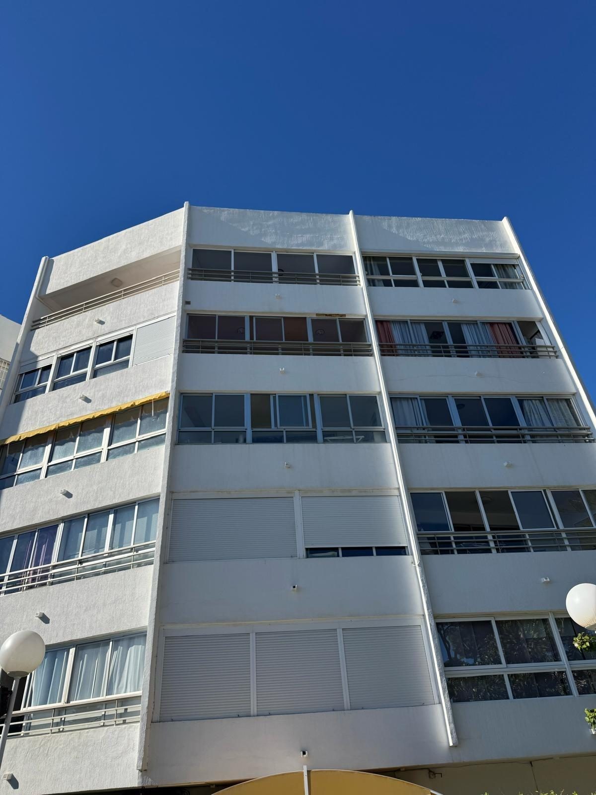 Calahonda 1ª Línea - Piso, 1 Dormitorio, Terraza, 2 Piscinas y Jardín, Parking — Foto 22