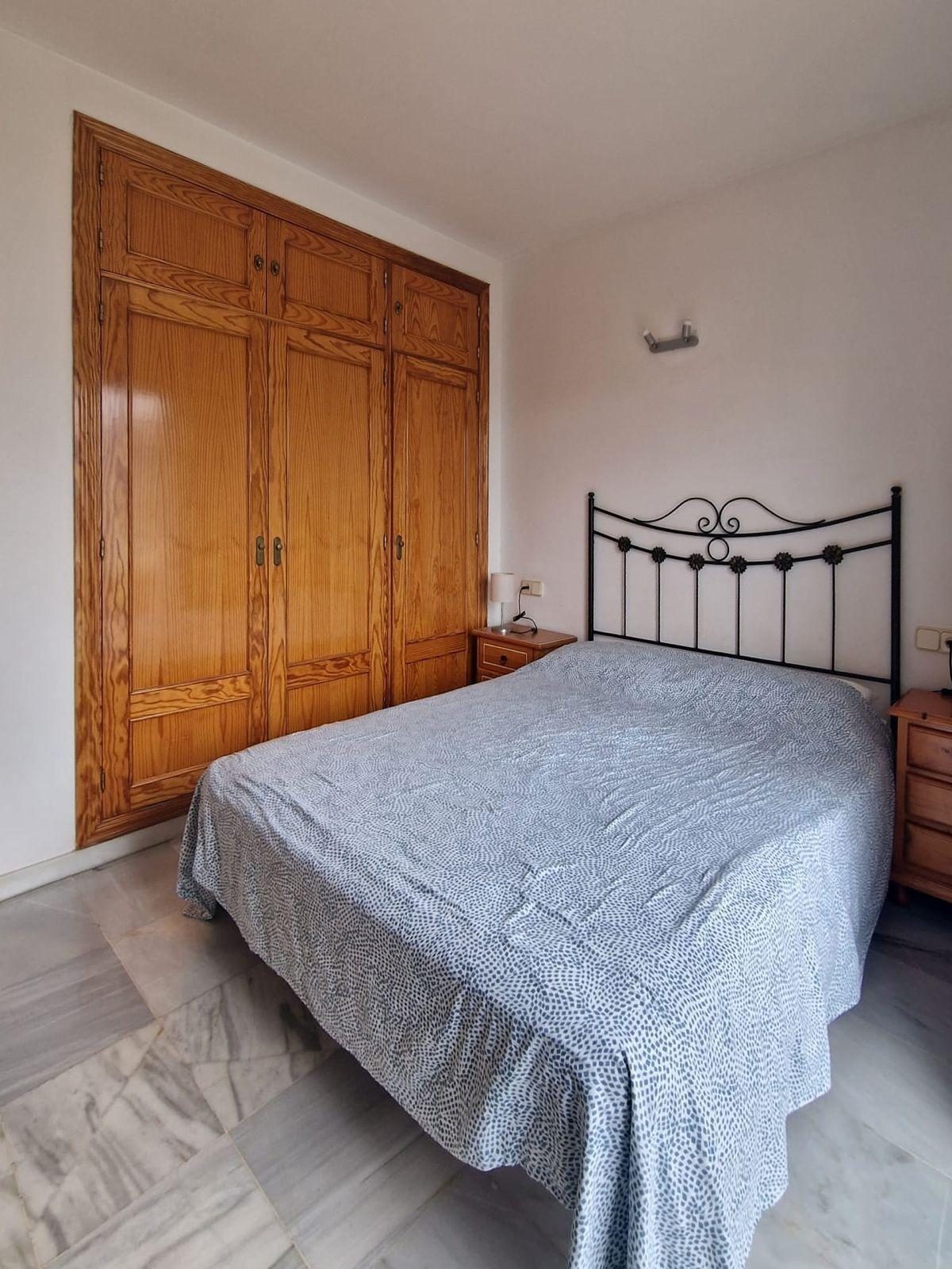 Los Boliches - Ático, 1 Dormitorio, Solárium, Piscina y Jardín — Foto 9