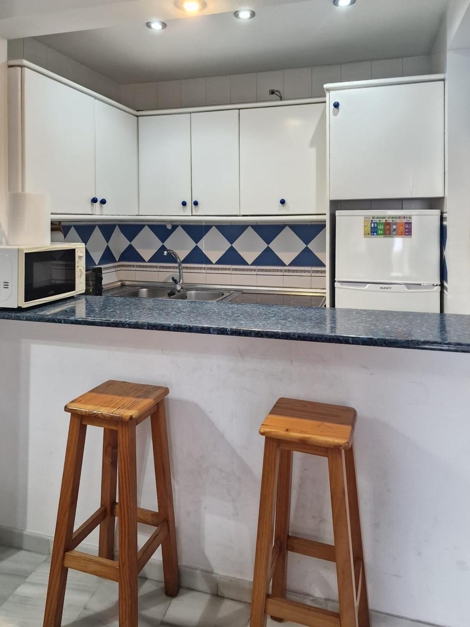 Los Boliches - Ático, 1 Dormitorio, Solárium, Piscina y Jardín — Foto 5