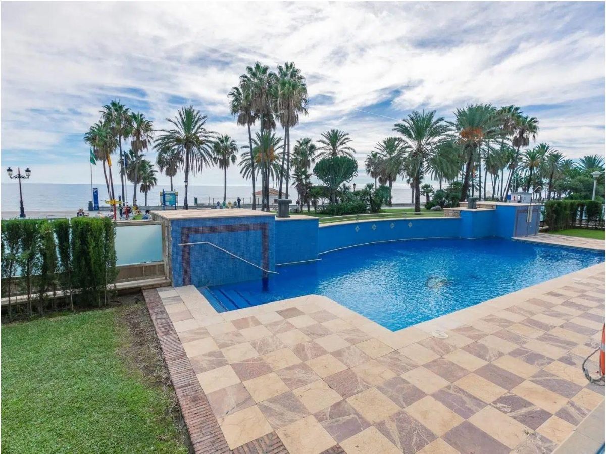 Primera Línea San Pedro Alcántara - Espectacular Piso 3 Dormitorios Garaje y Trastero — Foto 7
