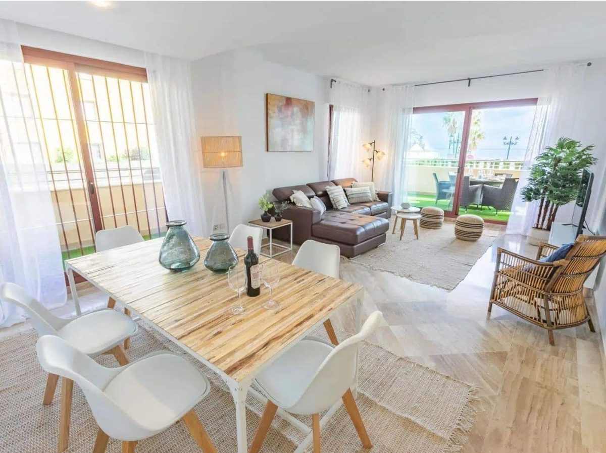 Primera Línea San Pedro Alcántara - Espectacular Piso 3 Dormitorios Garaje y Trastero — Foto 2