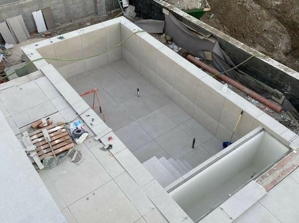 Mijas - Villa Independiente, 4 Dormitorios, Terraza, Piscina y Jardín, Parking — Foto 12
