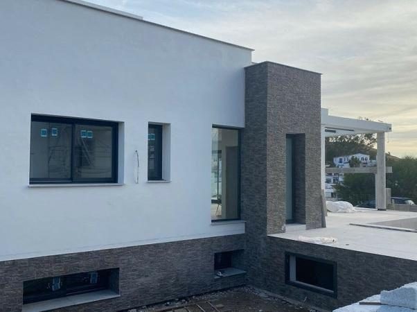 Mijas - Villa Independiente, 4 Dormitorios, Terraza, Piscina y Jardín, Parking — Foto 16