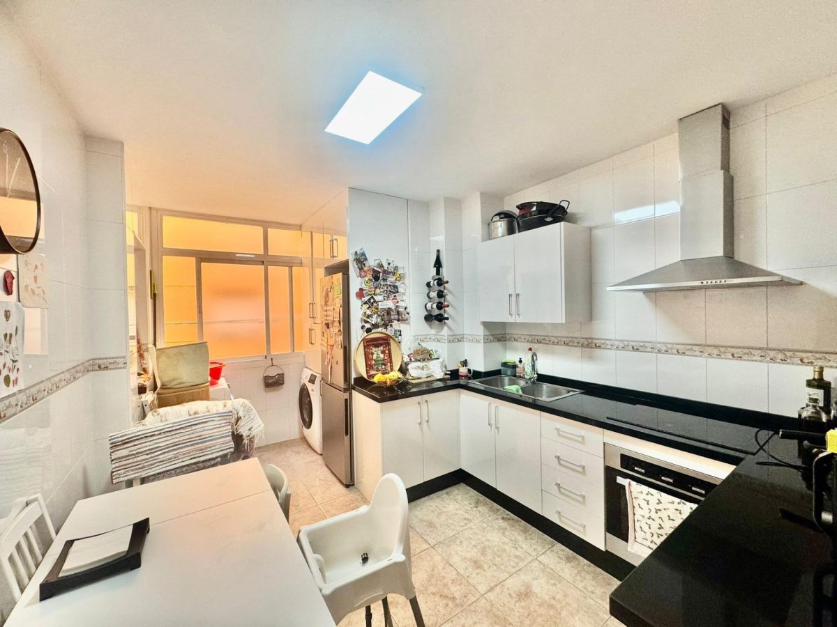 Las Lagunas - Coqueto Piso de 2 Dormitorios, 20m de Terraza Privada — Foto 6