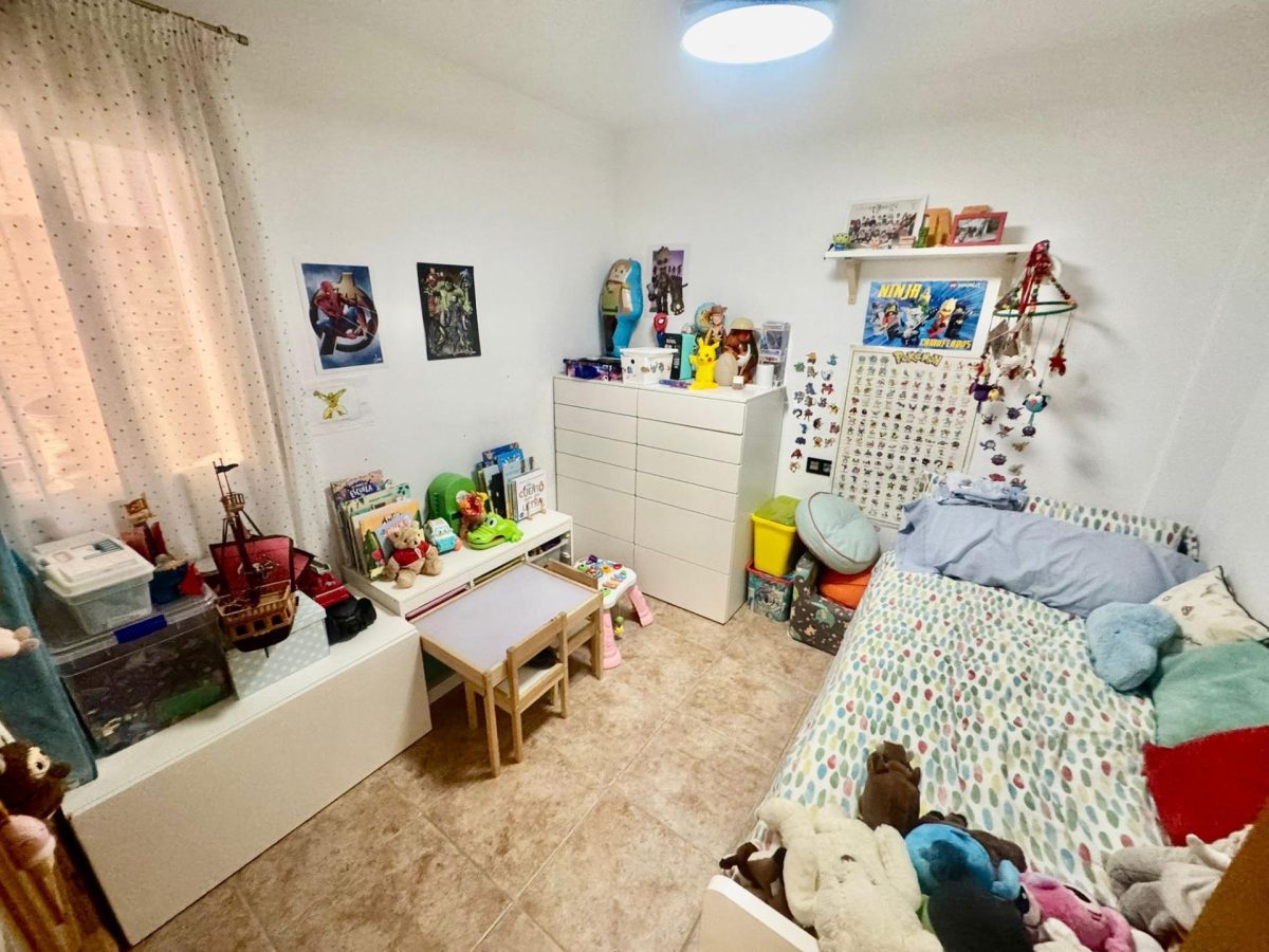 Las Lagunas - Coqueto Piso de 2 Dormitorios, 20m de Terraza Privada — Foto 12