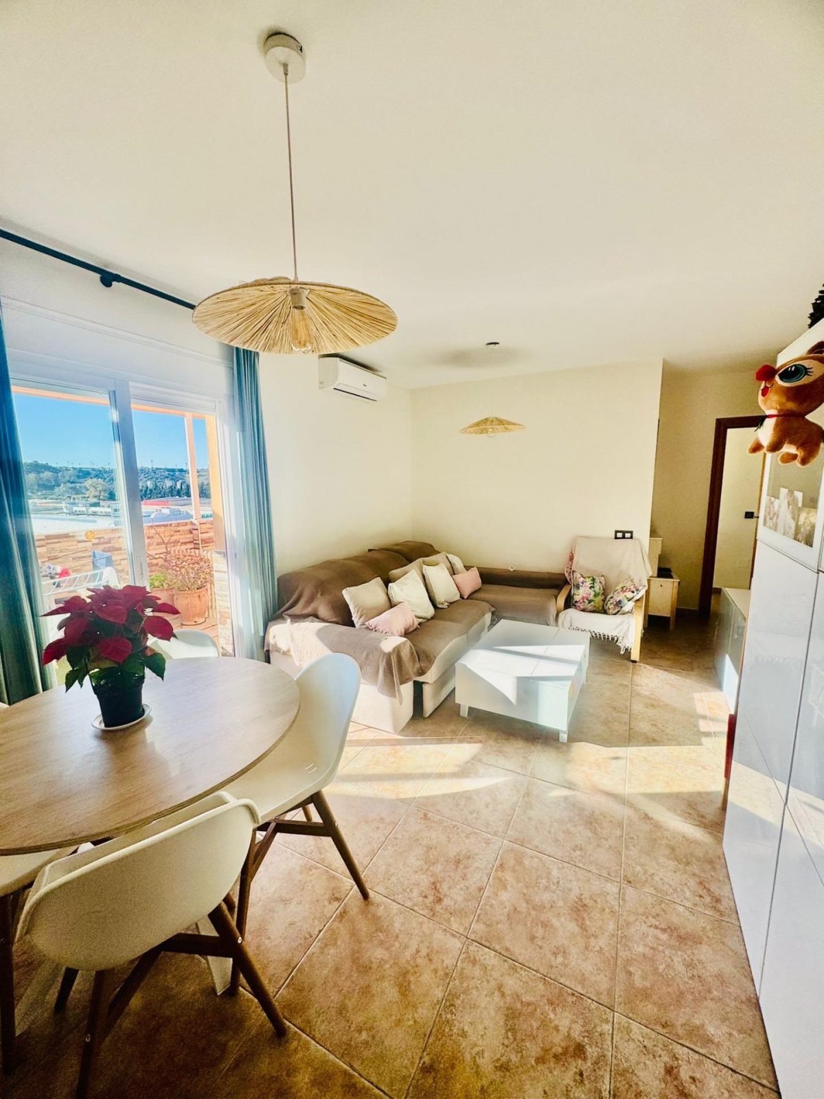 Las Lagunas - Coqueto Piso de 2 Dormitorios, 20m de Terraza Privada — Foto 4