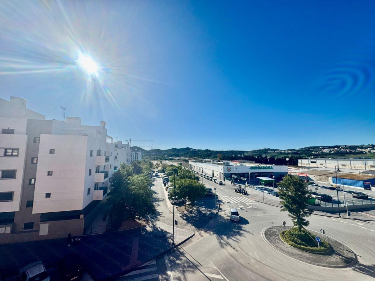 Las Lagunas - Coqueto Piso de 2 Dormitorios, 20m de Terraza Privada — Foto 23