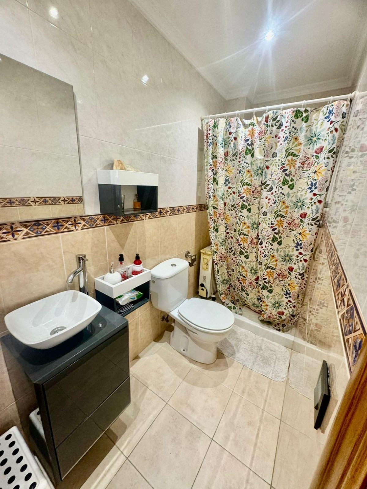Las Lagunas - Coqueto Piso de 2 Dormitorios, 20m de Terraza Privada — Foto 14