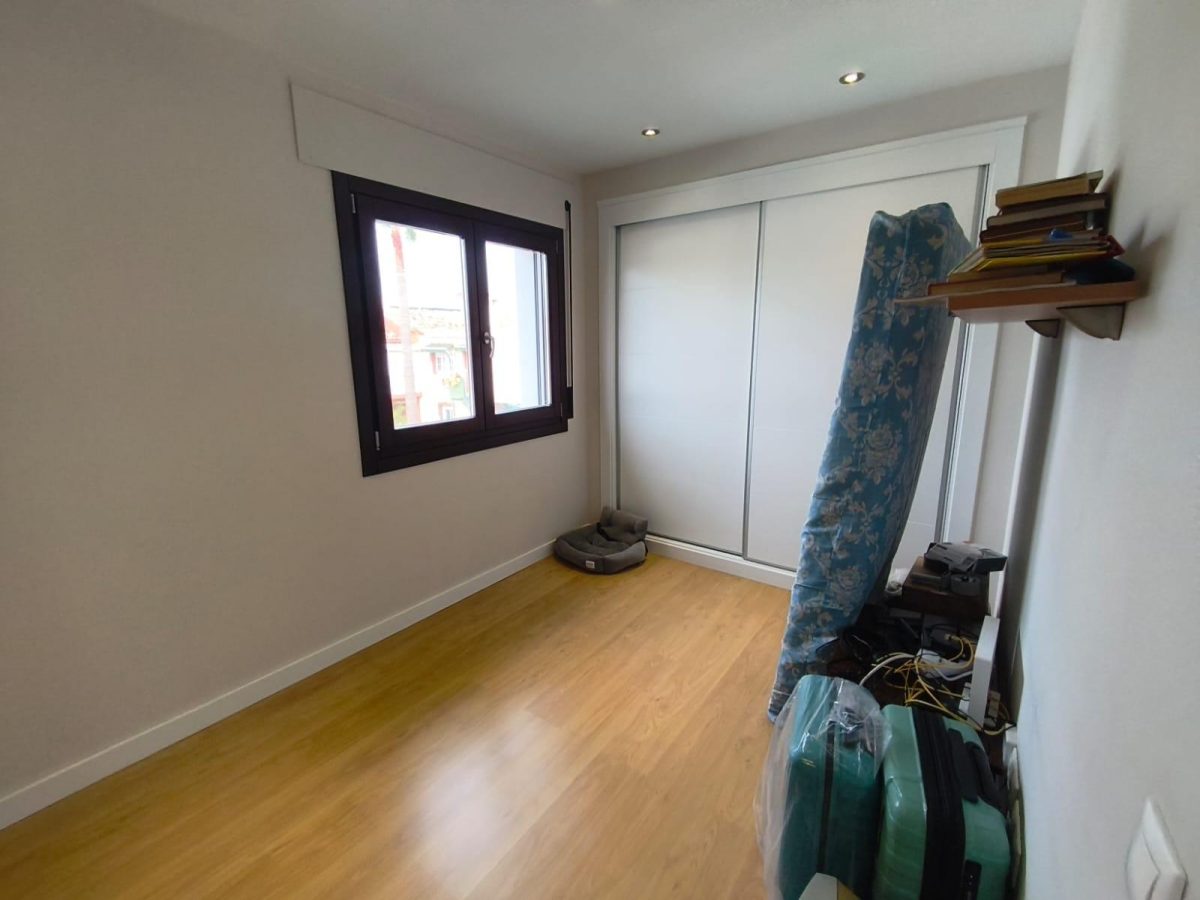 Los Pacos - Chalet, 4 Dormitorios, Garaje, Terraza y Jardín Privado — Foto 21