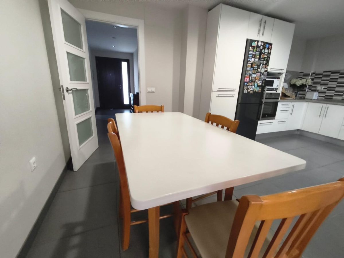 Los Pacos - Chalet, 4 Dormitorios, Garaje, Terraza y Jardín Privado — Foto 14