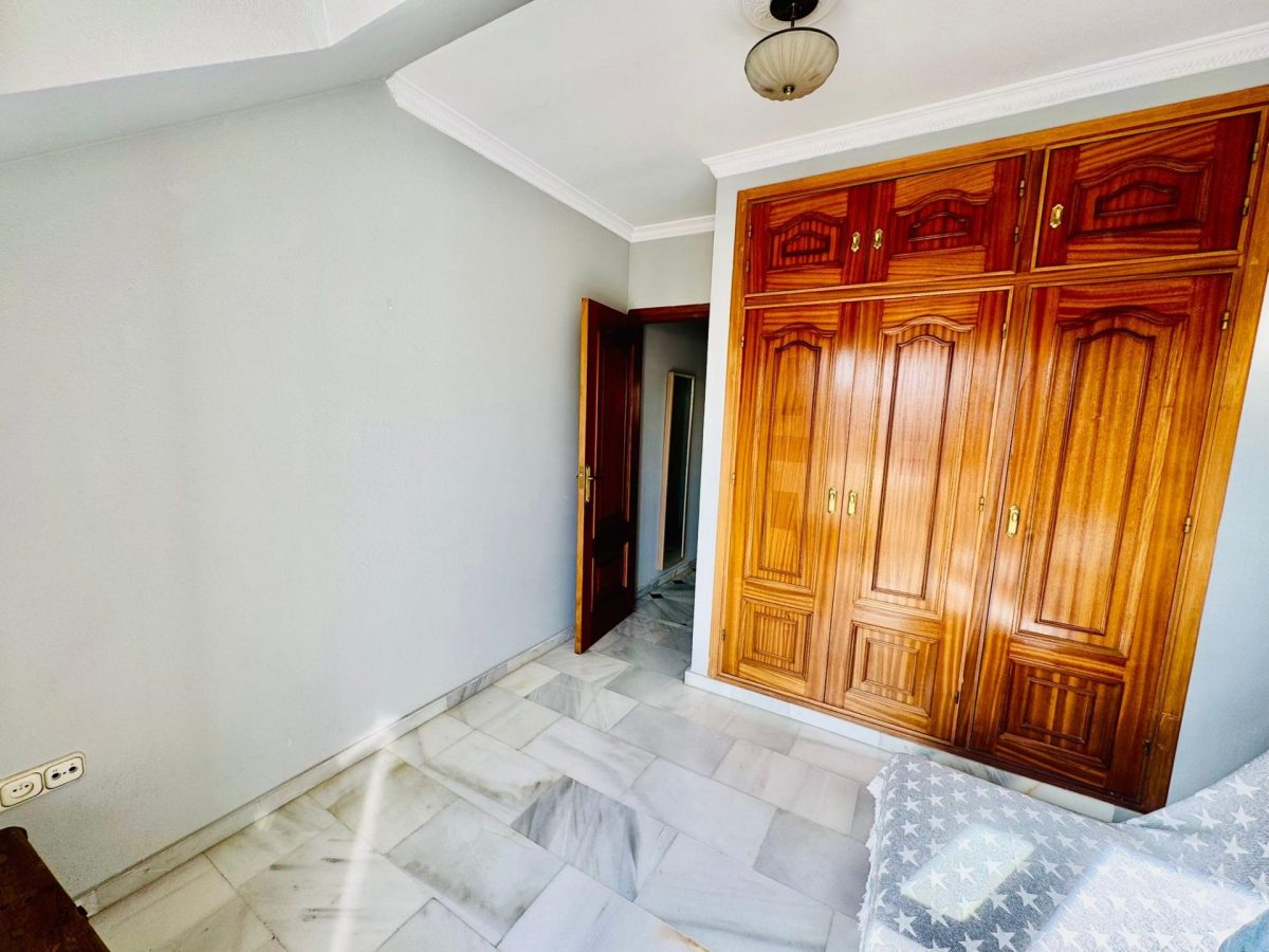 Fuengirola - Ático, 2 Dormitorios, 2 Terrazas, Pleno Centro — Foto 19