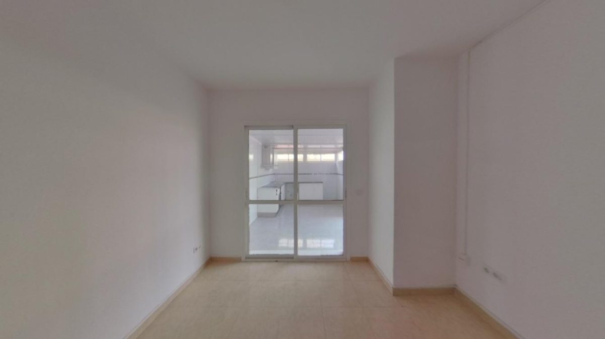 Torremolinos - Piso, 2 Dormitorios, Terraza, Céntrico — Foto 6