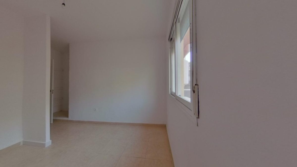 Torremolinos - Piso, 2 Dormitorios, Terraza, Céntrico — Foto 13