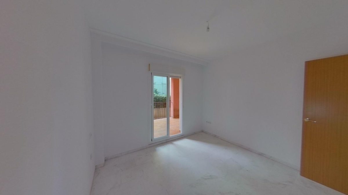 Benalmádena - Piso, 2 Dormitorios, Terraza, Piscina — Foto 18