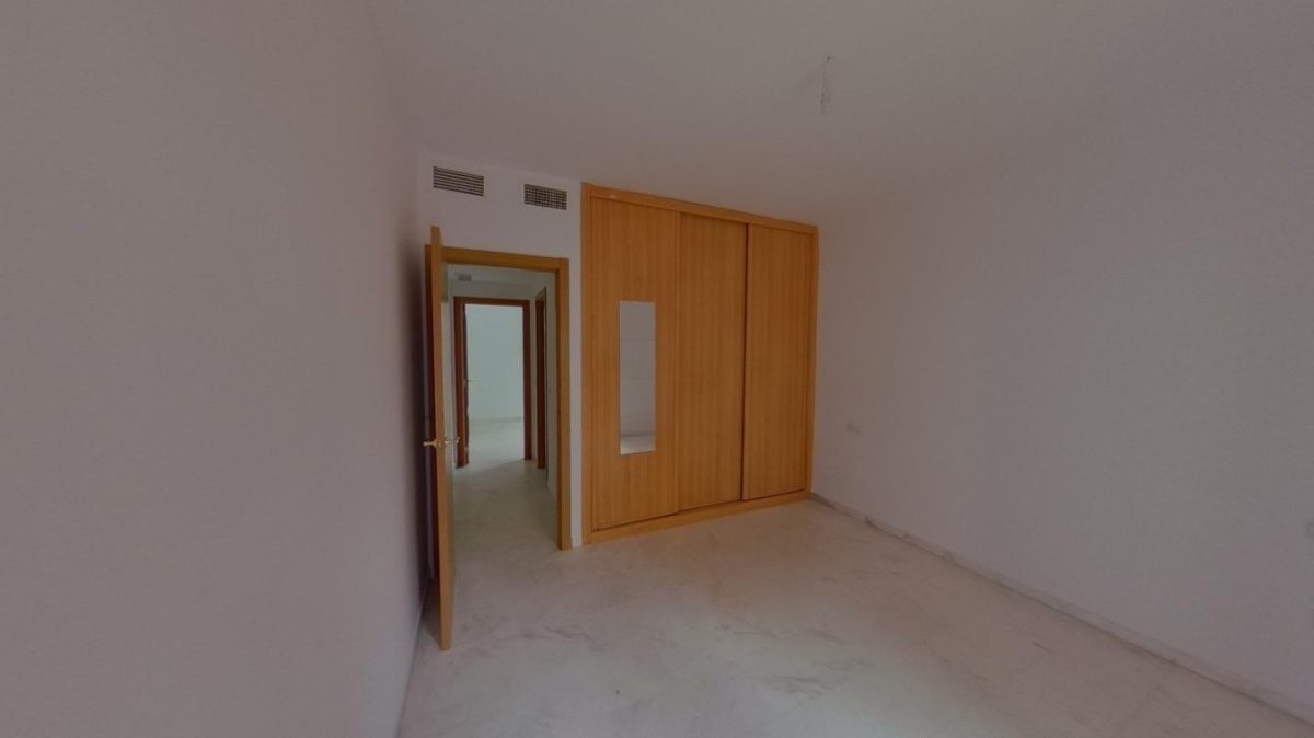 Benalmádena - Piso, 2 Dormitorios, Terraza, Piscina — Foto 15
