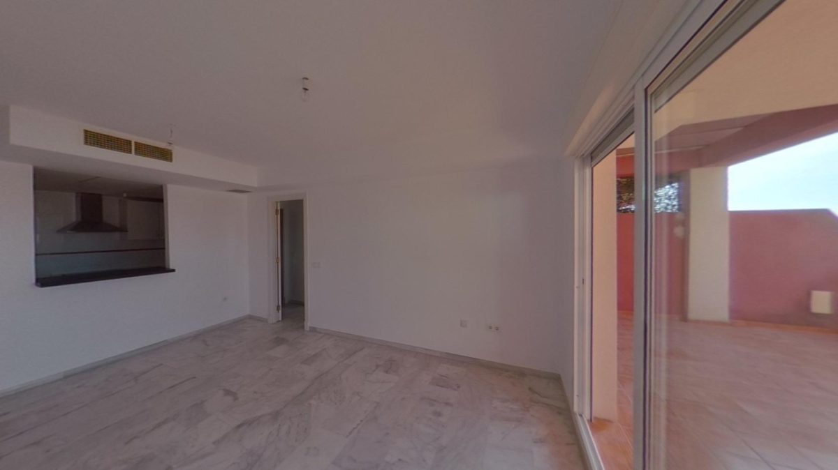 Benalmádena - Piso, 2 Dormitorios, Terraza y Patio, Garaje — Foto 6