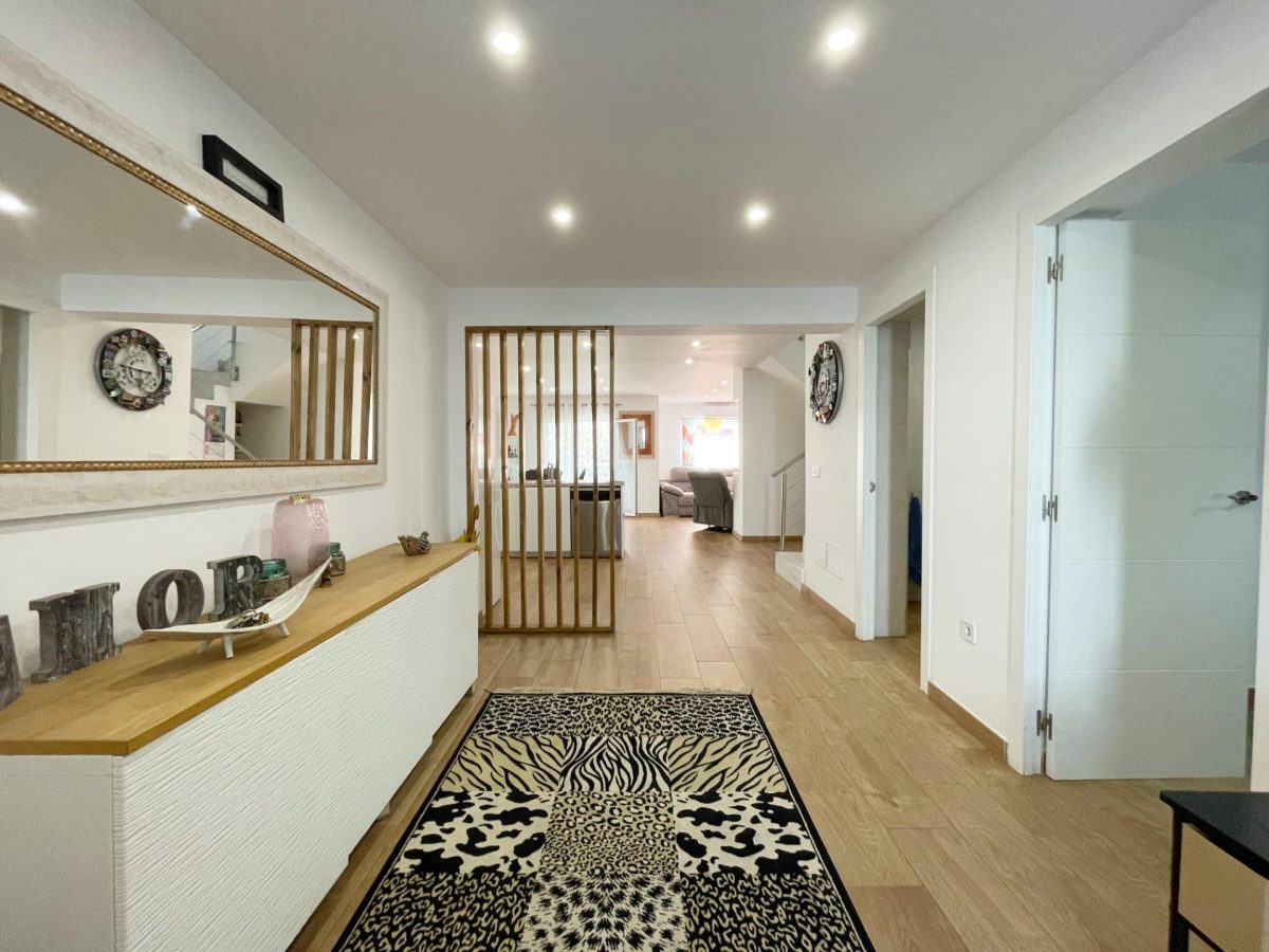 ESPECTACULAR CASA REFORMADA EN LOS BOLICHES — Foto 11