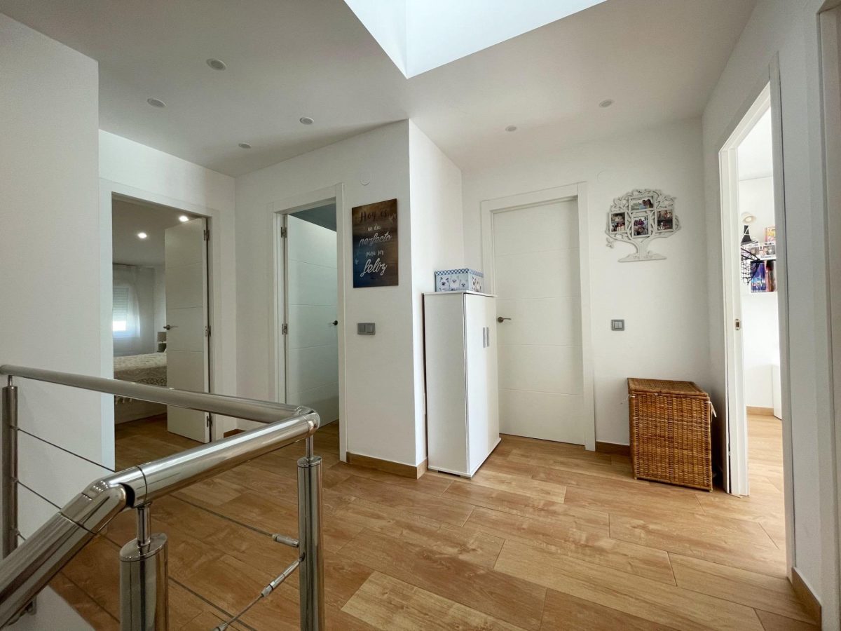 ESPECTACULAR CASA REFORMADA EN LOS BOLICHES — Foto 18