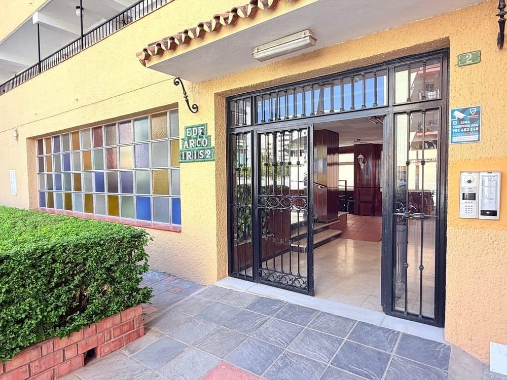 Los Boliches - Piso, 2 Dormitorios, Terraza, Pleno Centro — Foto 22