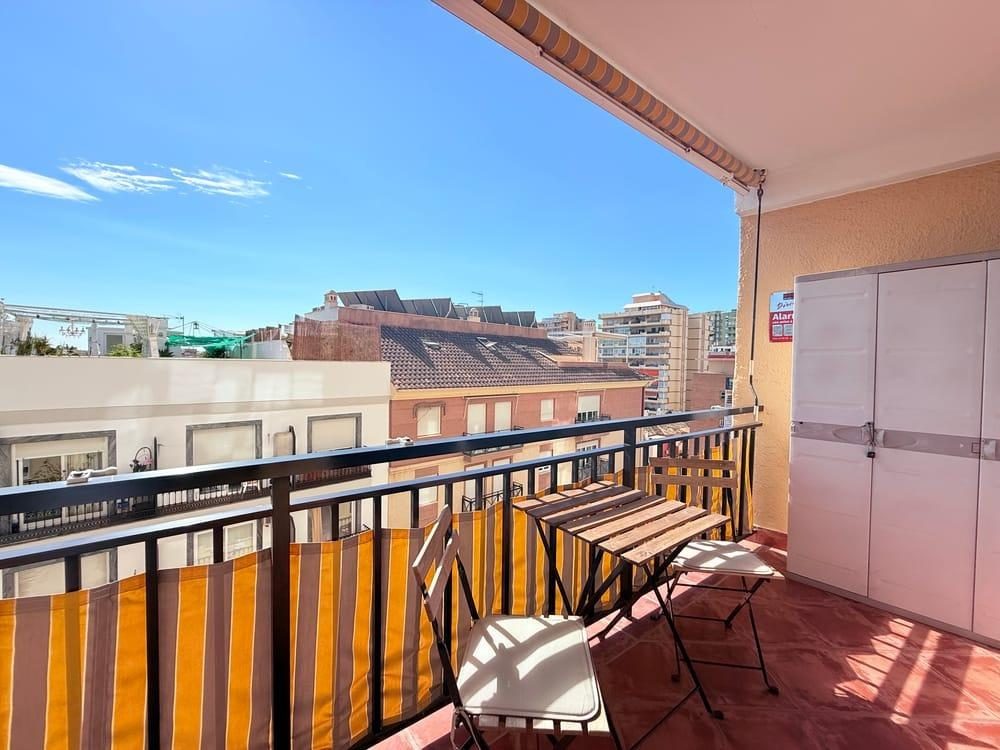 Los Boliches - Piso, 2 Dormitorios, Terraza, Pleno Centro — Foto 21