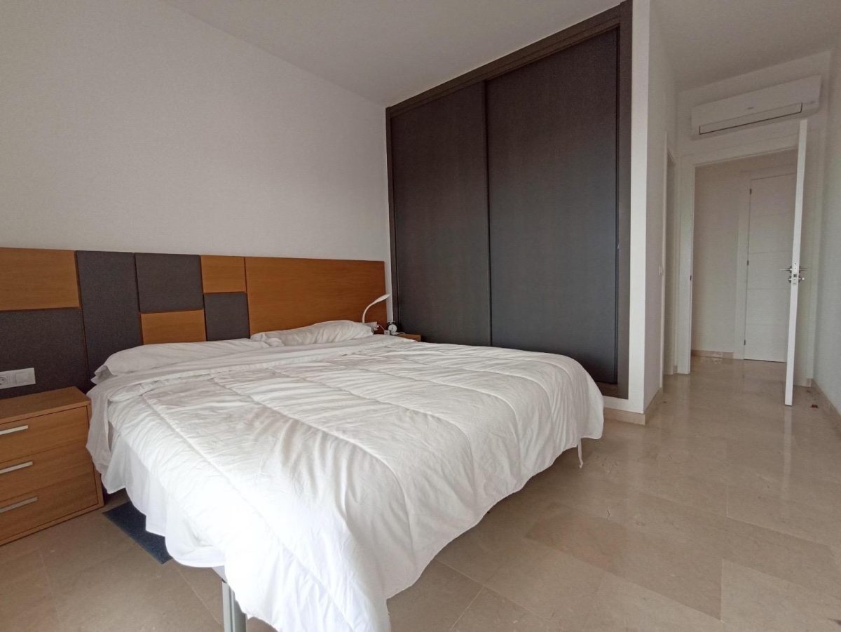 FANTASTICA VILLA EN ZONA BAJA DE LA CAPELLANIA CON PISCINA Y APARTAMENTO INDENDIENTE — Foto 13