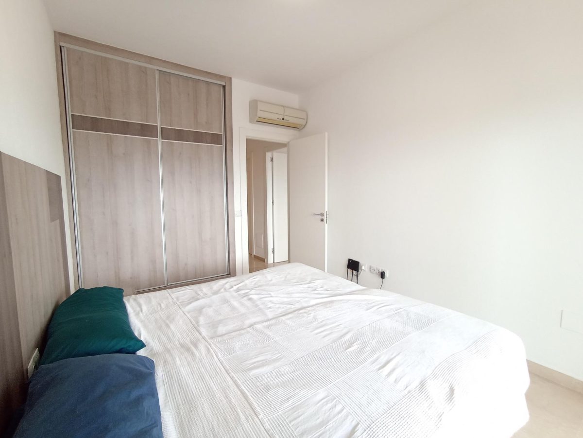 FANTASTICA VILLA EN ZONA BAJA DE LA CAPELLANIA CON PISCINA Y APARTAMENTO INDENDIENTE — Foto 16
