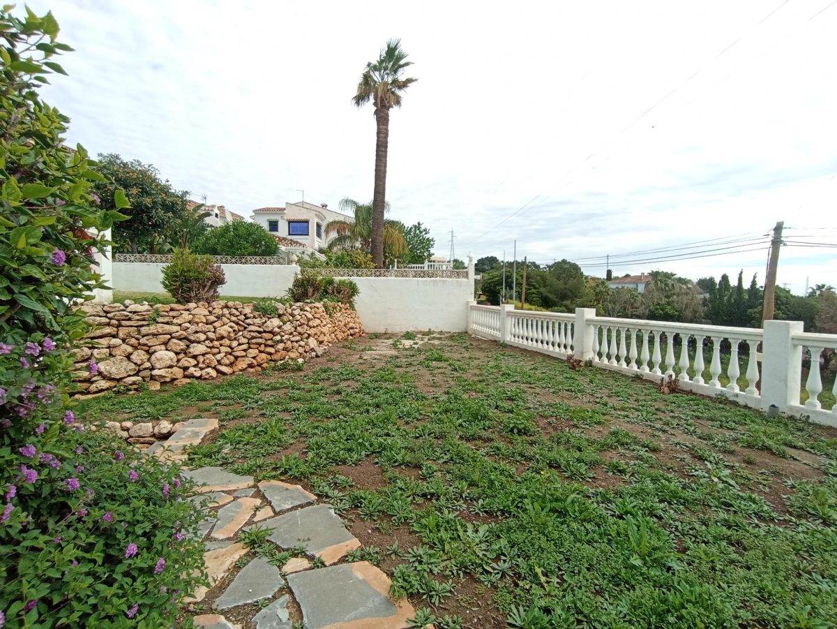 FANTASTICA VILLA EN ZONA BAJA DE LA CAPELLANIA CON PISCINA Y APARTAMENTO INDENDIENTE — Foto 29