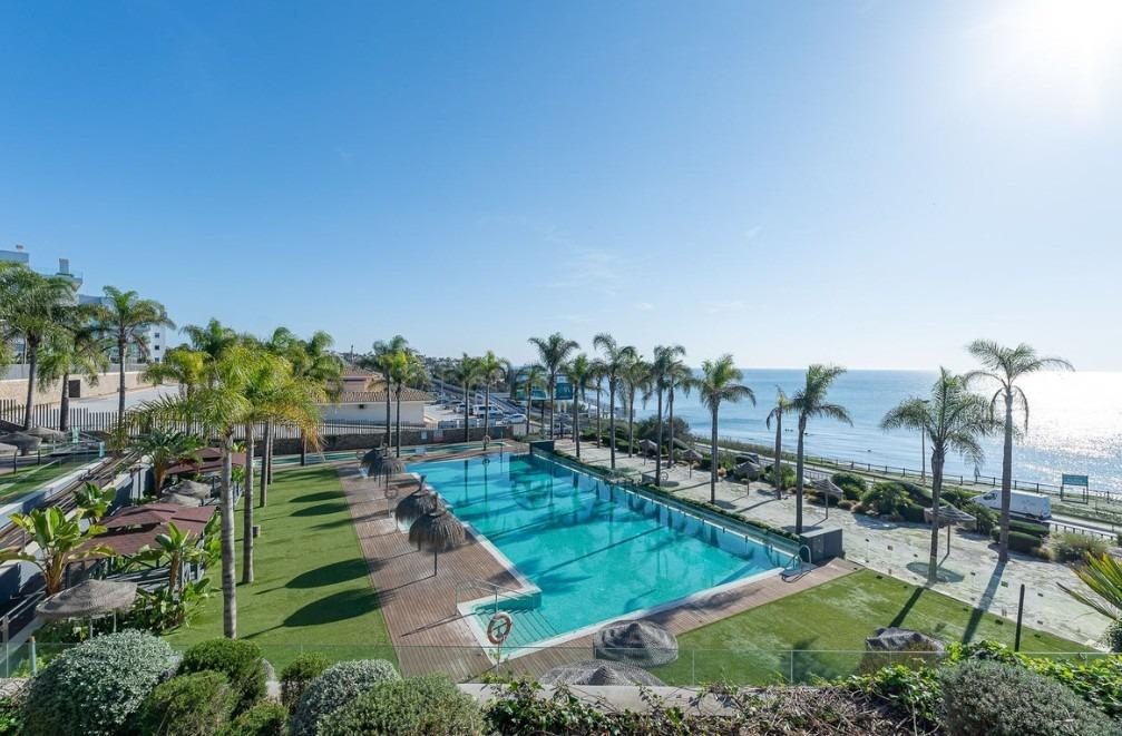 El Faro - Piso, 3 Dormitorios, Terraza, Piscina y Jardín, Garaje y Trastero, 50m de La Playa — Foto 23