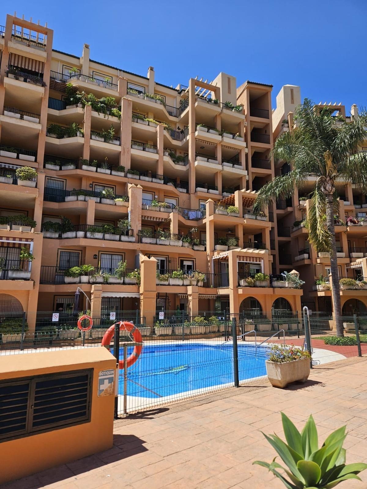 Torreblanca - Piso, 2 Dormitorios, Gran Terraza, 2 Piscinas y Zonas Ajardinadas, Garaje — Foto 24