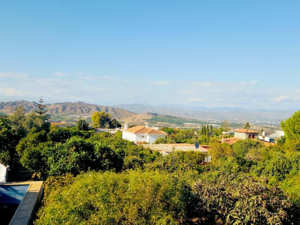 Alhaurín de la Torre - Casa, 4 Dormitorios, Terraza, Piscina, Garaje y Trastero — Foto 12
